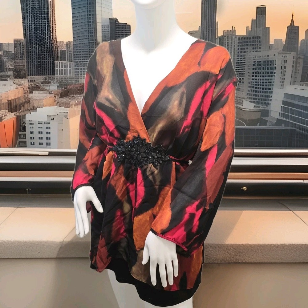 Tapemeasure Womens 2X Abstract‎ Print V-Neck Tunic Beaded Floral Accent 14X251SM
